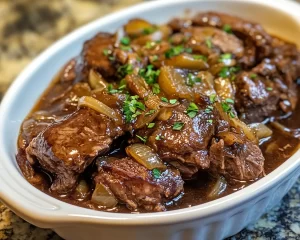 Summer Crockpot Recipes: Slow Cooker French Onion Beef in 15 Minutes Prep